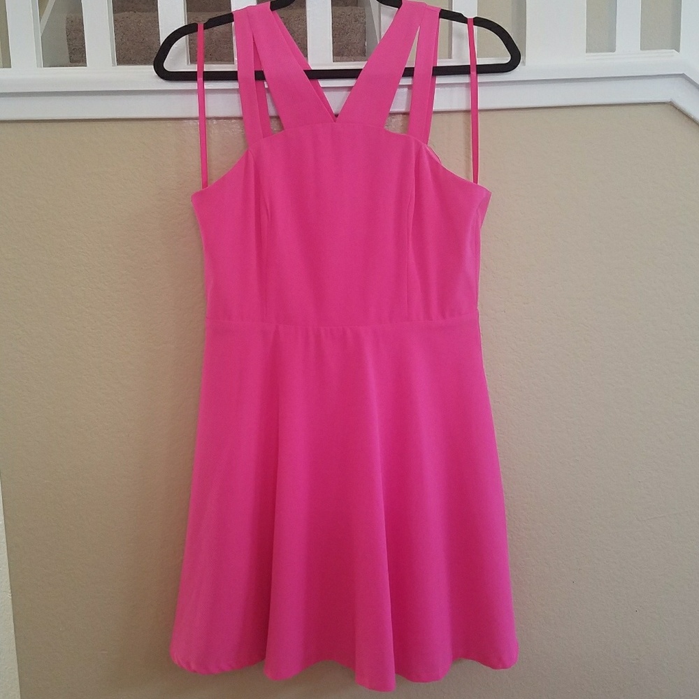 Sz. Medium Bright Pink Dress